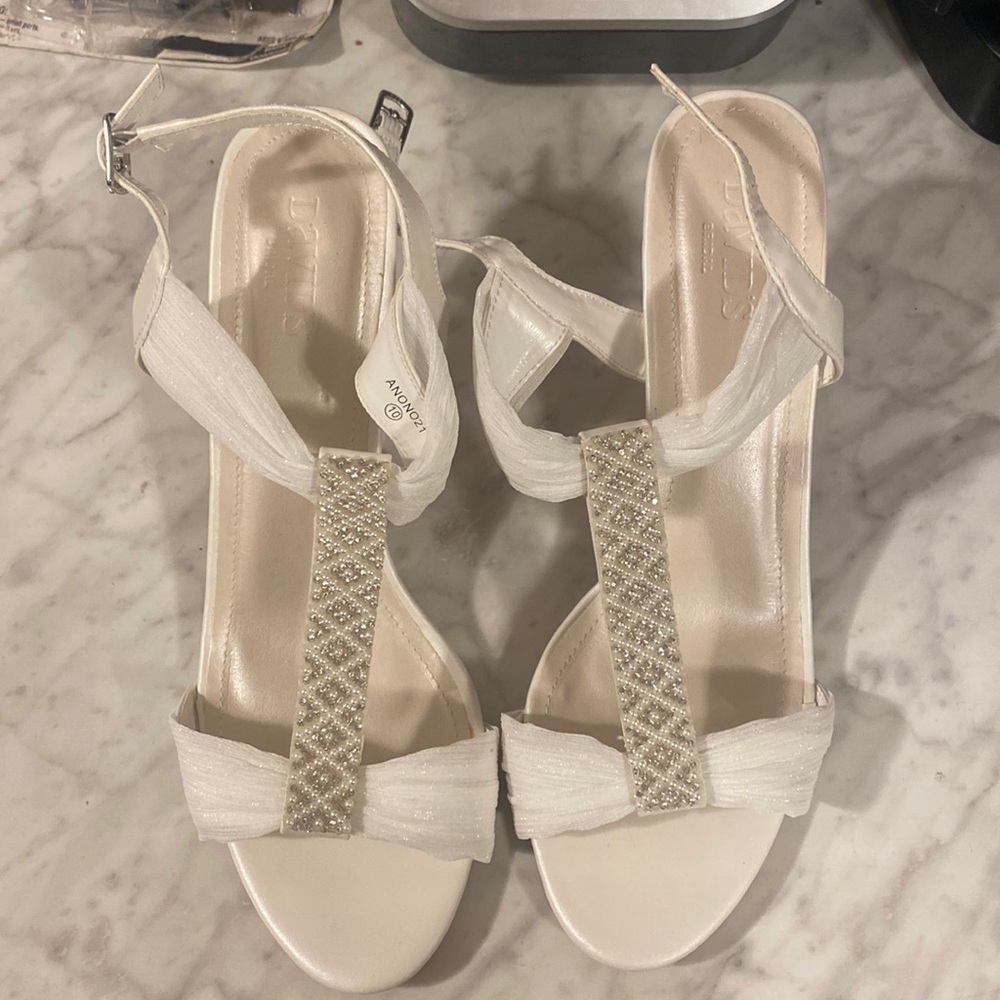 Bridal shoes